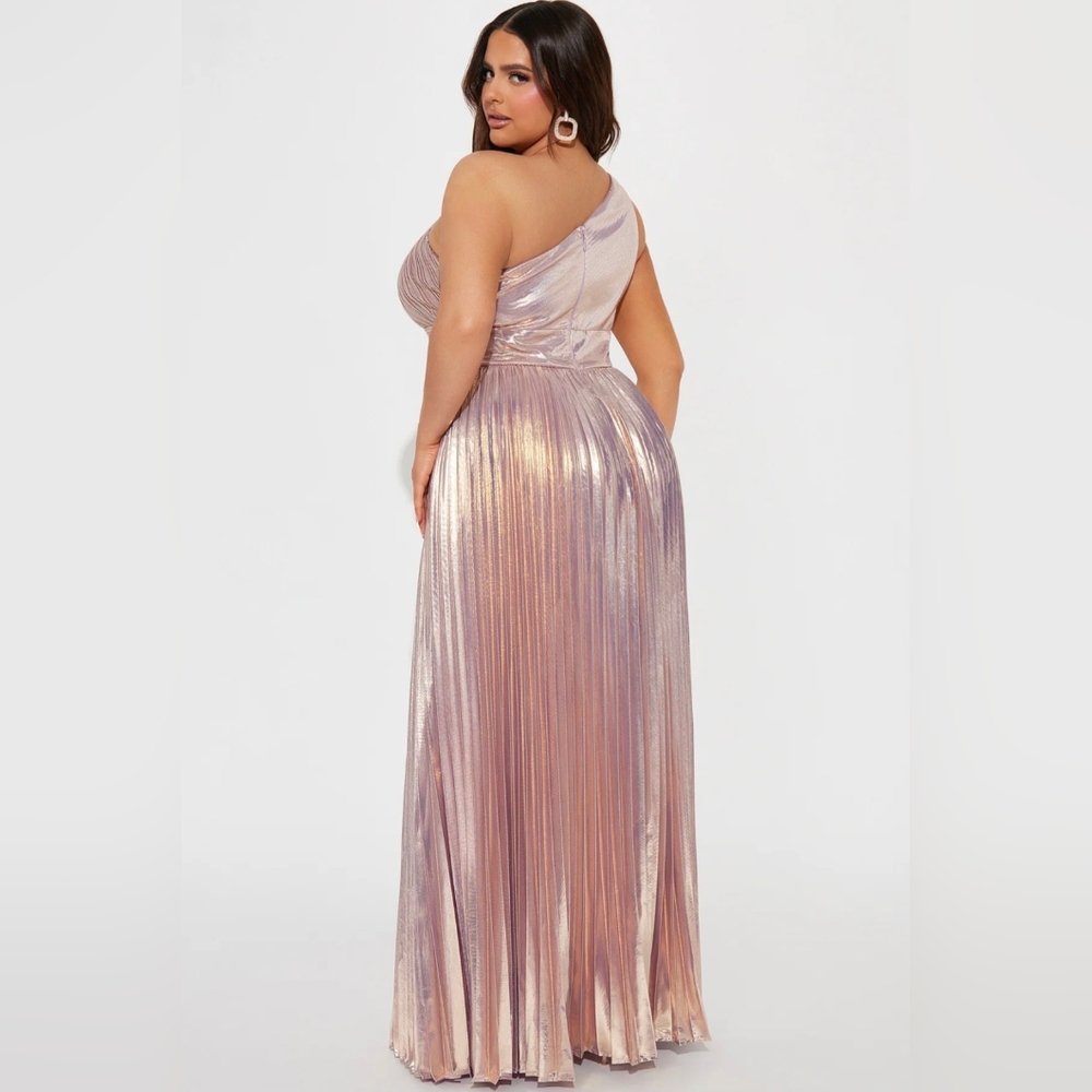 Fashion Nova Serena Pleated Metallic Maxi Dress - Picture 4 of 4